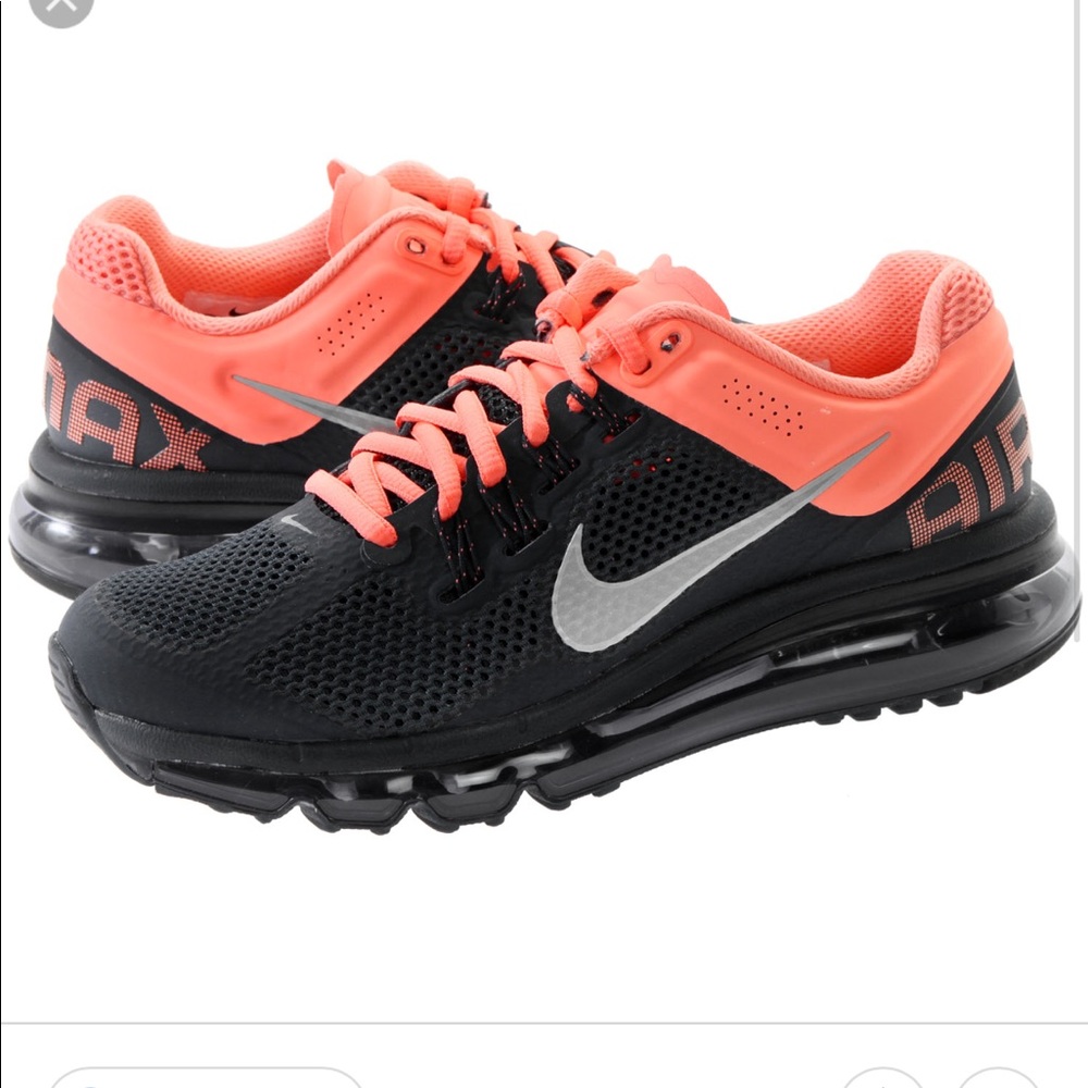 Nike Air Max+ Women’s Running Shoes 9.5.